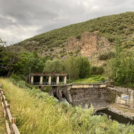 Ferienhaus La Obra De Joaquin, Tu Rincon En El Bierzo Alto *